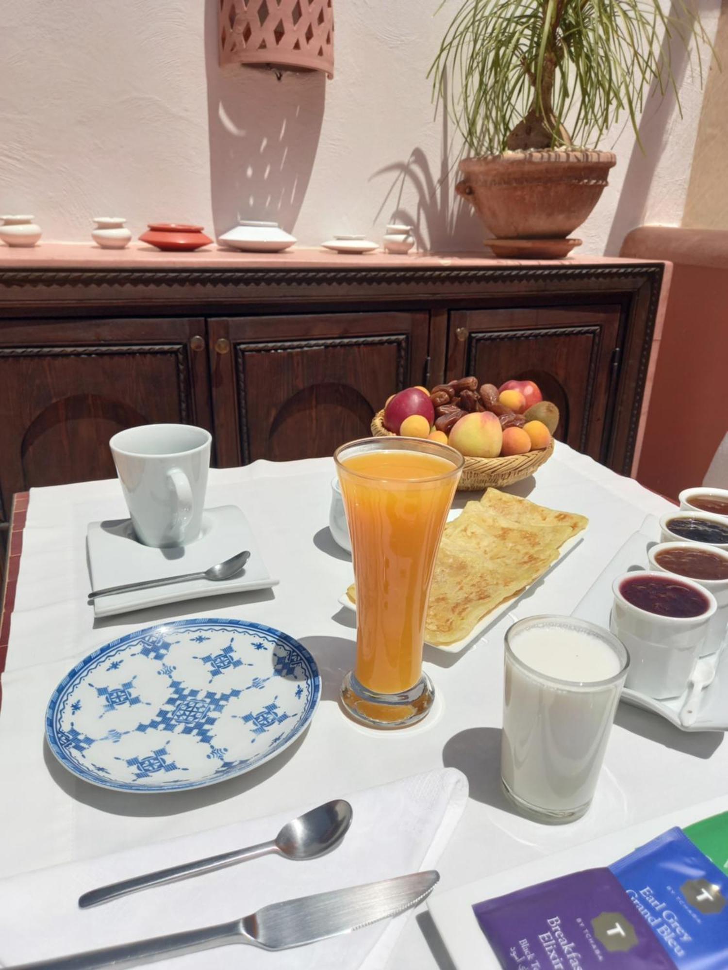 Riad Cherrata Marrakesh Buitenkant foto